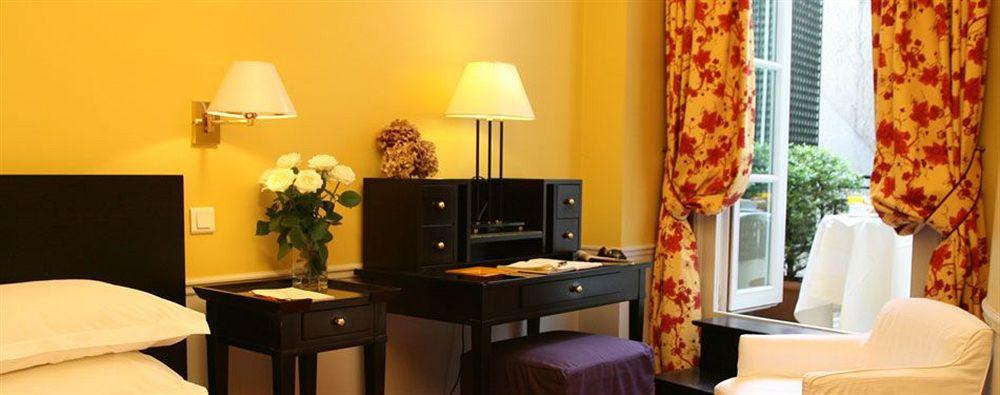 Hotel Le Lavoisier & Spa Париж Екстериор снимка