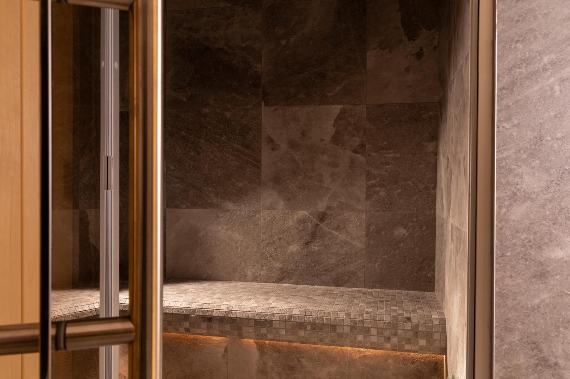 Hotel Le Lavoisier & Spa Париж Екстериор снимка