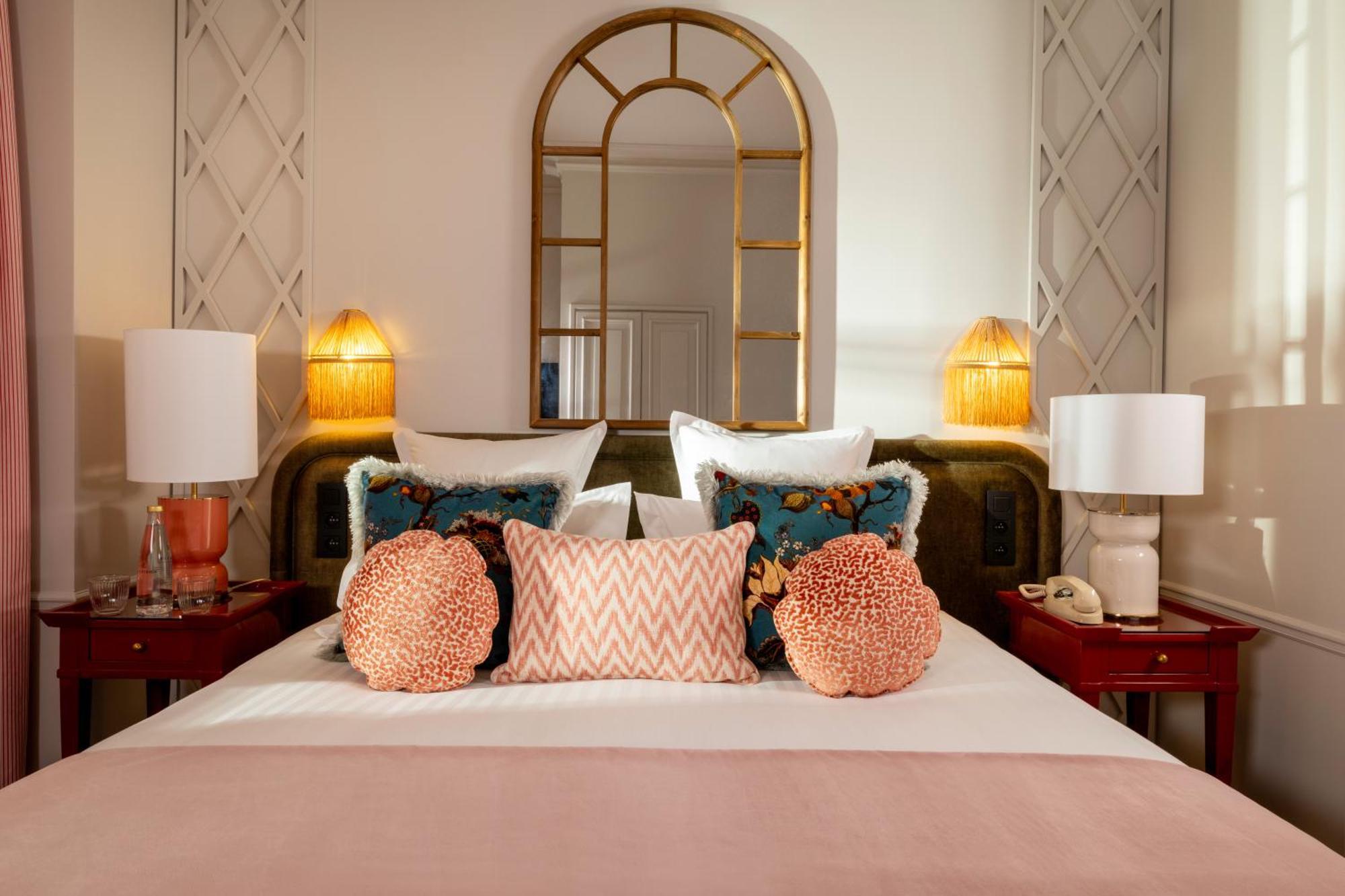 Hotel Le Lavoisier & Spa Париж Екстериор снимка